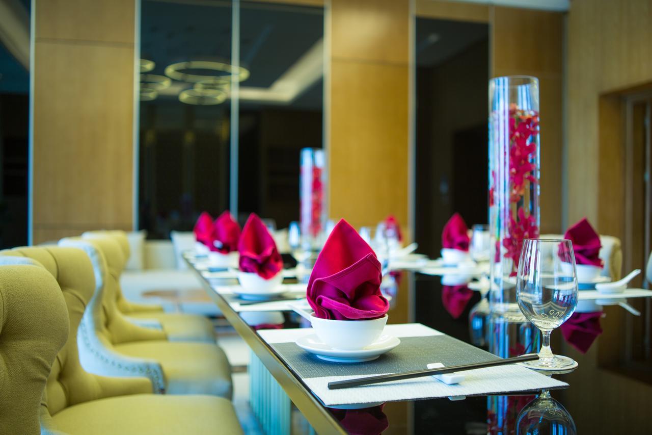 Muong Thanh Luxury Da Nang Hotel Exteriör bild